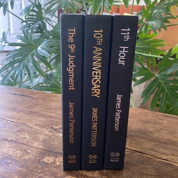 James Patterson First Edition Books - 9th Judgement, 10th Anniversary, 11th Hour - Picture 10 of 13